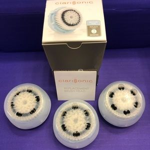 Brand New In Box! Clarisonic Brush Heads For Delicate Skin - Set Of 3